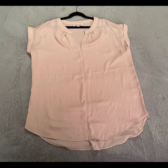 PHILOSOPHY sheer capped sleeve blouse size medium dusty pink EUC - Picture 5 of 6